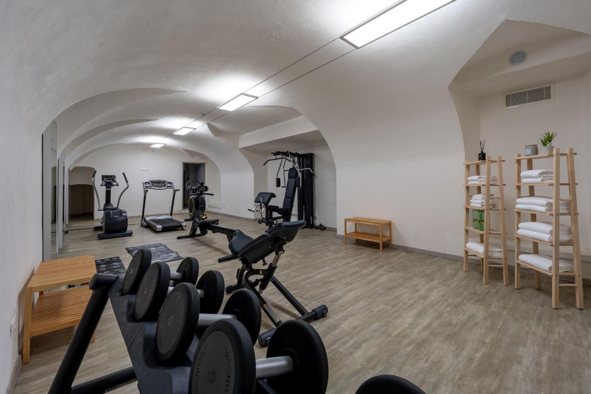 Corte Novella Hotel & Residence Брешія Екстер'єр фото